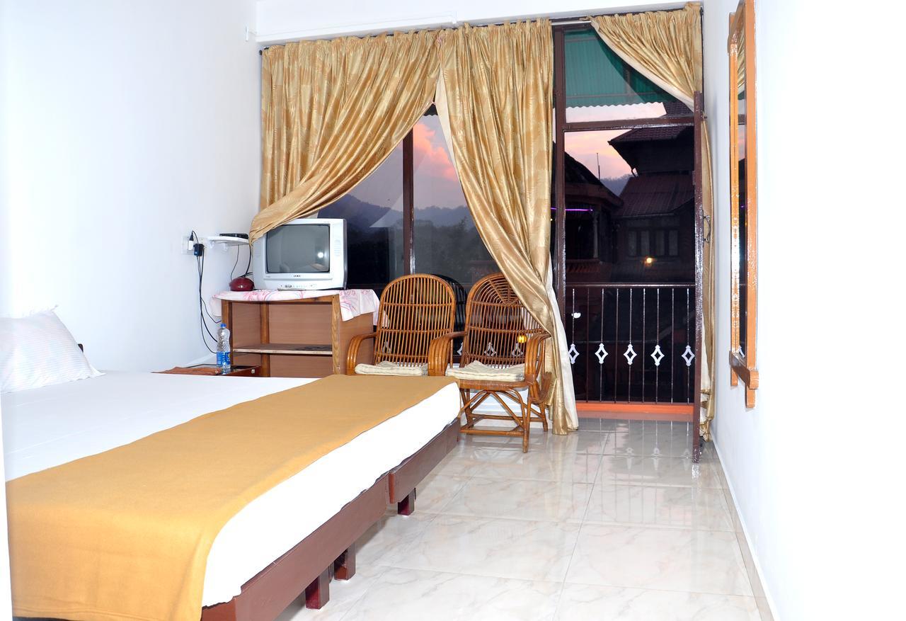 Quadriya Palace Thekkady Kültér fotó